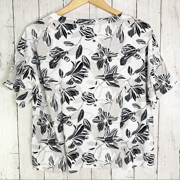 New! {Michael Stars} Bella Floral Boxy Crew Tee OS - Picture 5 of 8